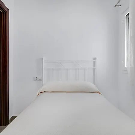 Juani En Conil Apartman *